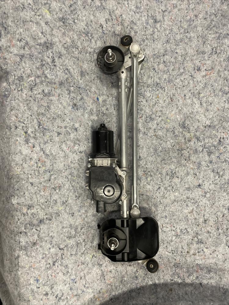 2014-2022 Infiniti Q50, Altima Maxima WM07C Windshield Wiper Motor Assembly – photo 1
