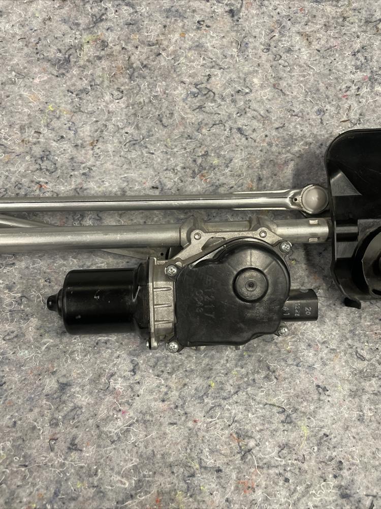 2014-2022 Infiniti Q50, Altima Maxima WM07C Windshield Wiper Motor Assembly – photo 4