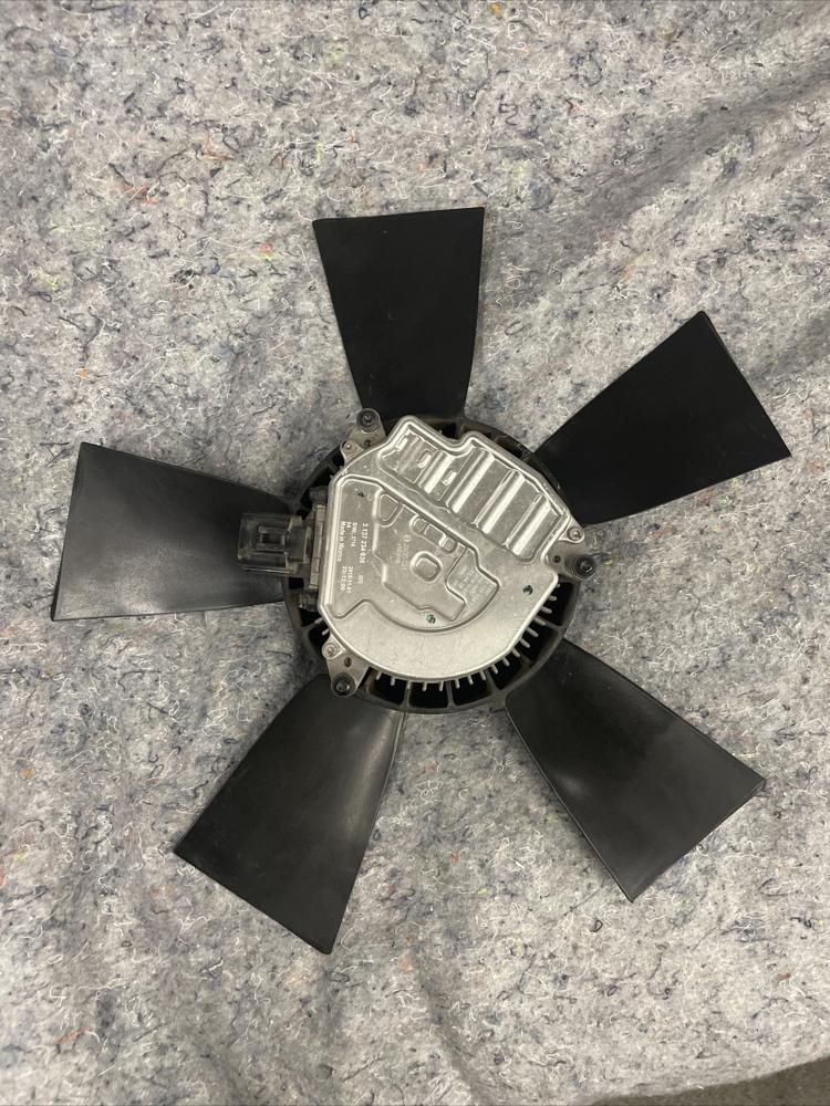 2018 - 2020 Ford Expedition 3.5L Left Electronic Cooling Fan 3137234119 – photo 2