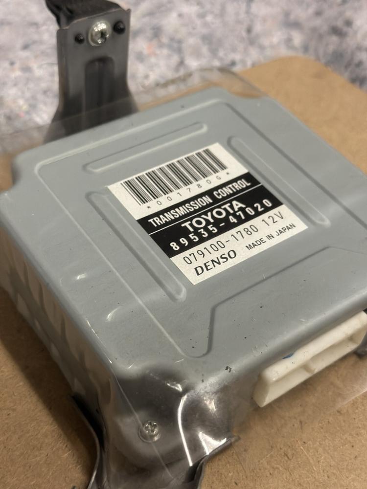 2013 Toyota Prius Transmission Control Unit ECU 89535-47020 Denso 0791001780 OEM – photo 2
