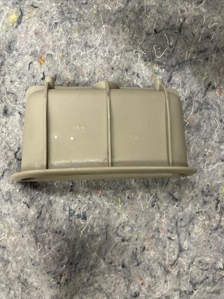 2004-2009 Toyota Prius Door Pull Handle Tan RH LH Front Rear OEM – photo 2