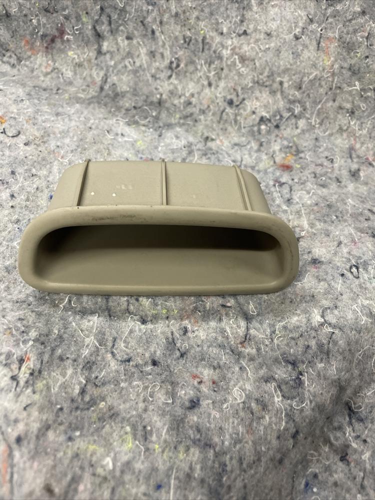 2004/2009 Toyota Prius Door Handle OEM Tan RH LH Front Rear OEM – photo 1