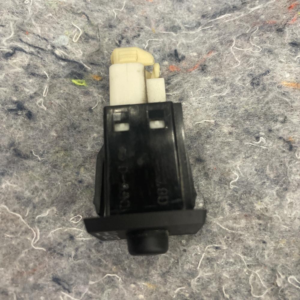 2010 Toyota Prius Information Set Switch TPMS Tire Pressure Reset Control 5A257 – photo 4