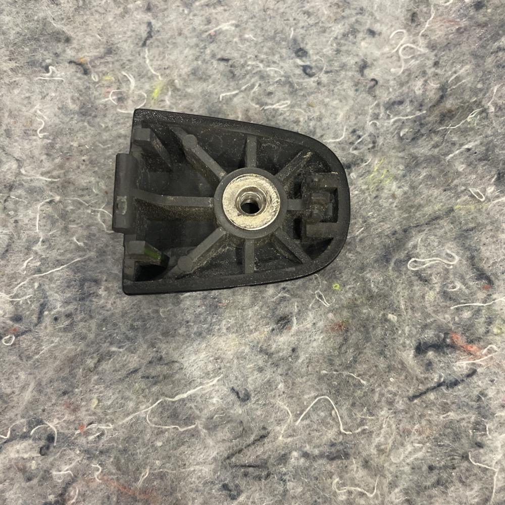 Toyota Prius Driver Side Door Handle Cap Cover OEM – photo 2