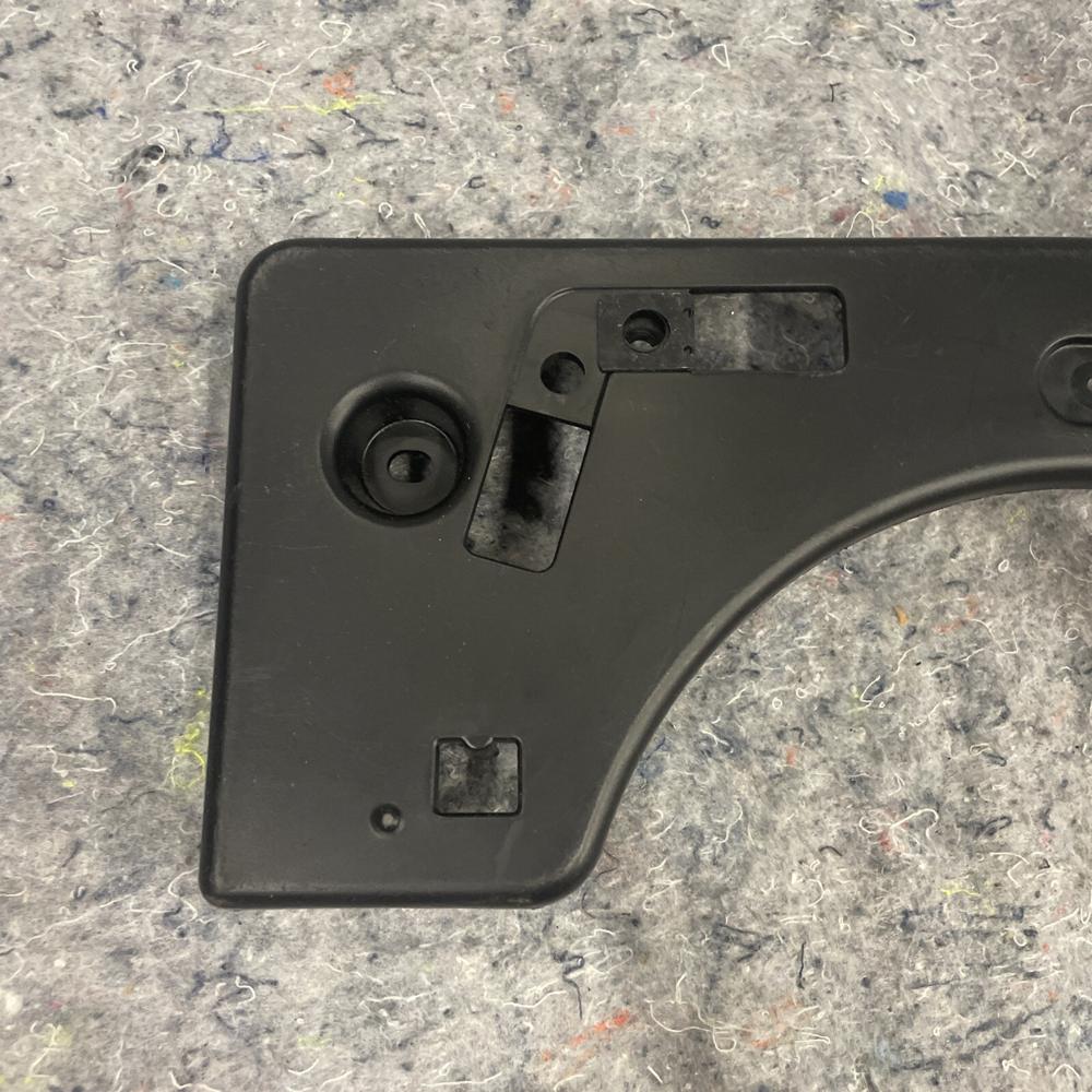 2006 Toyota Prius Front License Plate Bracket 52114-4703J – photo 4
