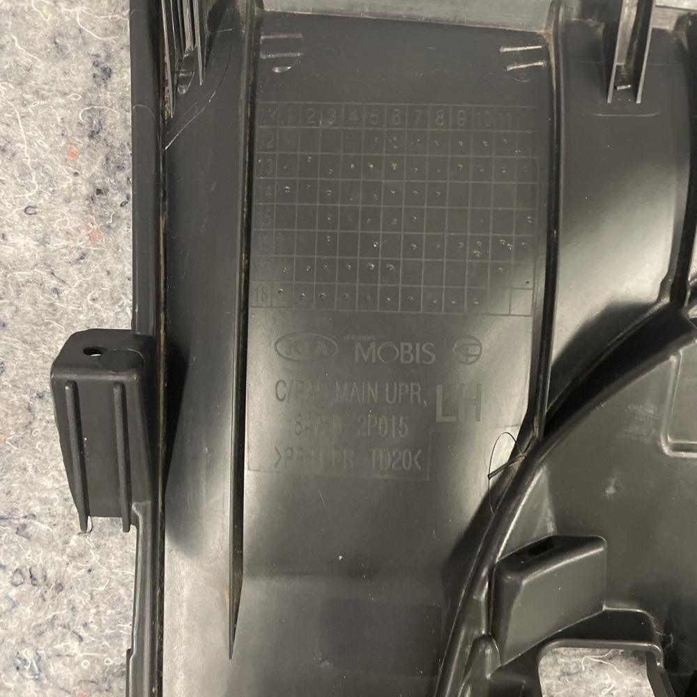 Kia Sorento 2011-2013 Driver Dash Upper Pad Trim OEM 84726-2P015 – photo 4