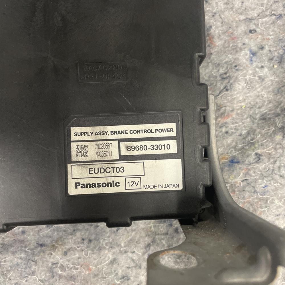 04-09 Toyota Prius Brake Power Supply Computer Control Module OEM 89680-33010 – photo 2