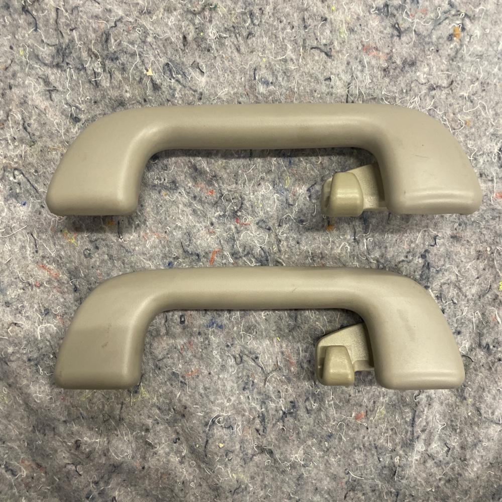 2010-2015 Toyota Prius Rear Grab Handle OEM 574681 - 2010 – photo 1