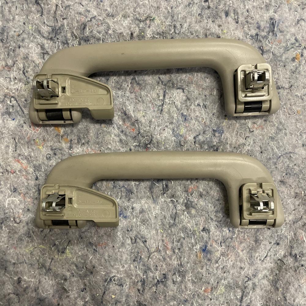 2010-2015 Toyota Prius Rear Grab Handle OEM 574681 - 2010 – photo 2