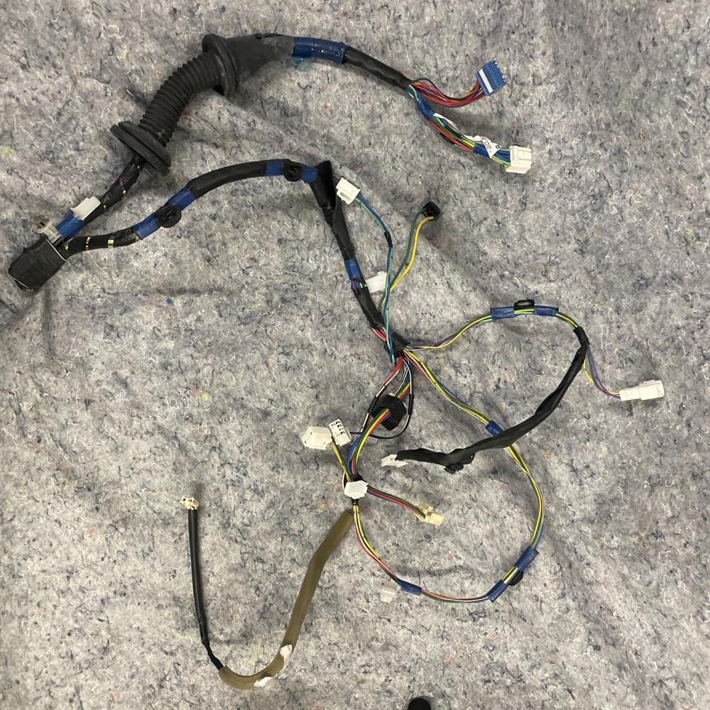 04-09 Toyota Prius Front Right Side Door Panel Wire Wiring Harness 8275747250 – photo 1