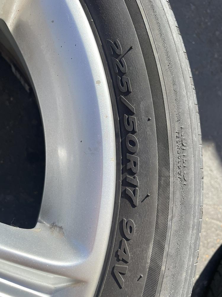 2012-2015 BMW 320I F30 Base Wheel Rim with Tire 7.5X17 OEM 7.50X17H2 – photo 2