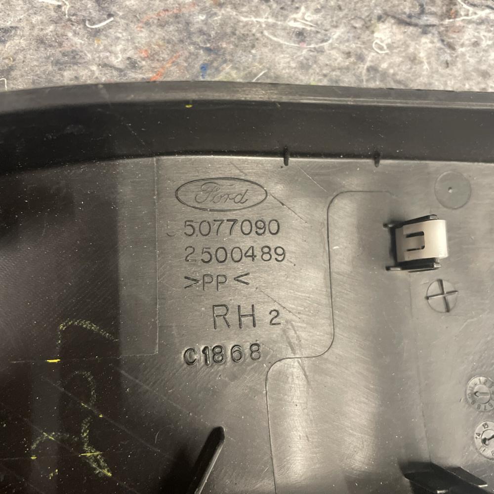 Ford F250 Front Right Door Upper Mirror Cover 5077090 2500489 OEM – photo 3