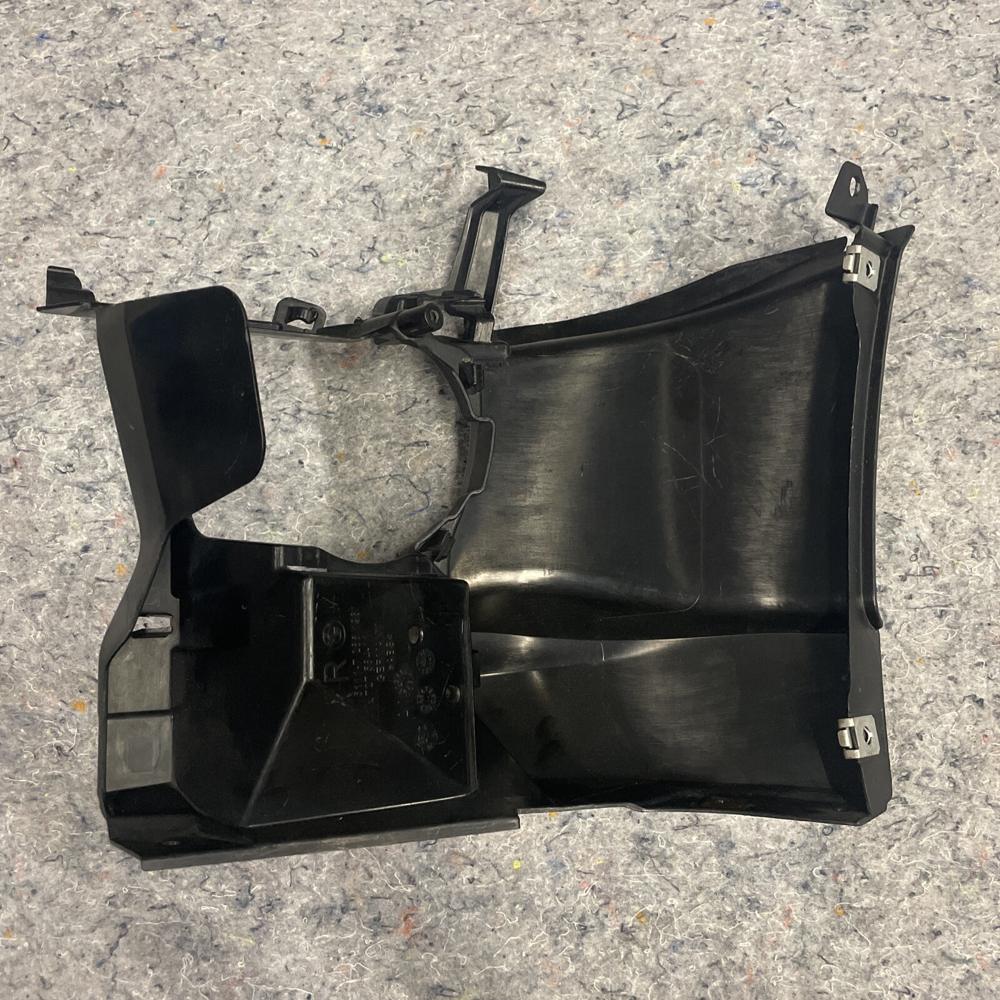 BMW 3 F30 F31 Front Right Fog Light Bracket 72758411 OEM – photo 2