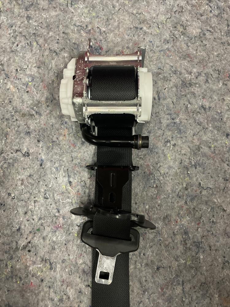2020-2022 Kia Telluride Front Left Seat Belt Retractor Black OEM *good* – photo 2