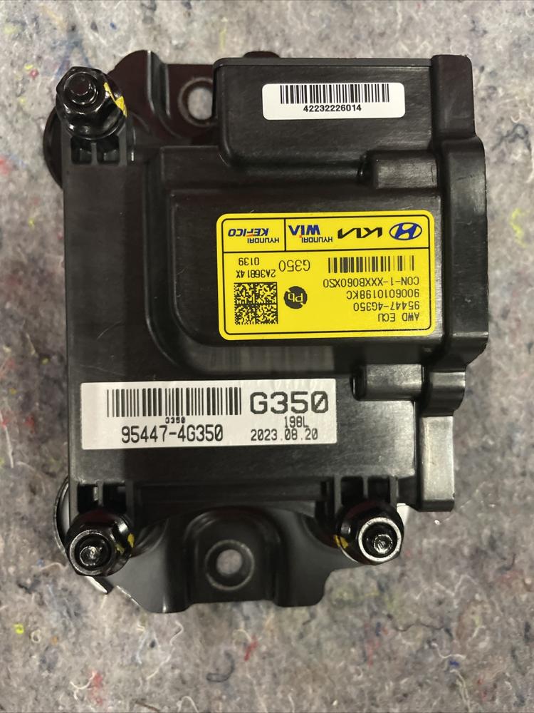 2023 Kia Telluride OEM 3.8L AWD Transfer Case Control Module 954474G350 – photo 1