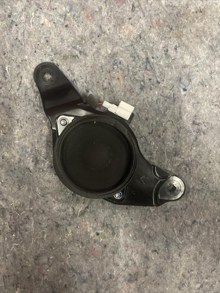 2024 Kia Telluride Rear Right Audio Speaker – photo 1