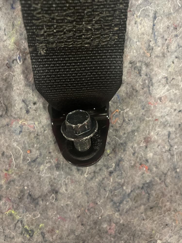 Kia Telluride Rear Row Left Seat Belt Seat Belt Retractor OEM 2024 – photo 2