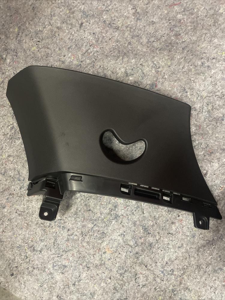 Kia Telluride Rear RH D Pillar Upper Quarter Trim Cover Panel OEM 2024 – photo 1