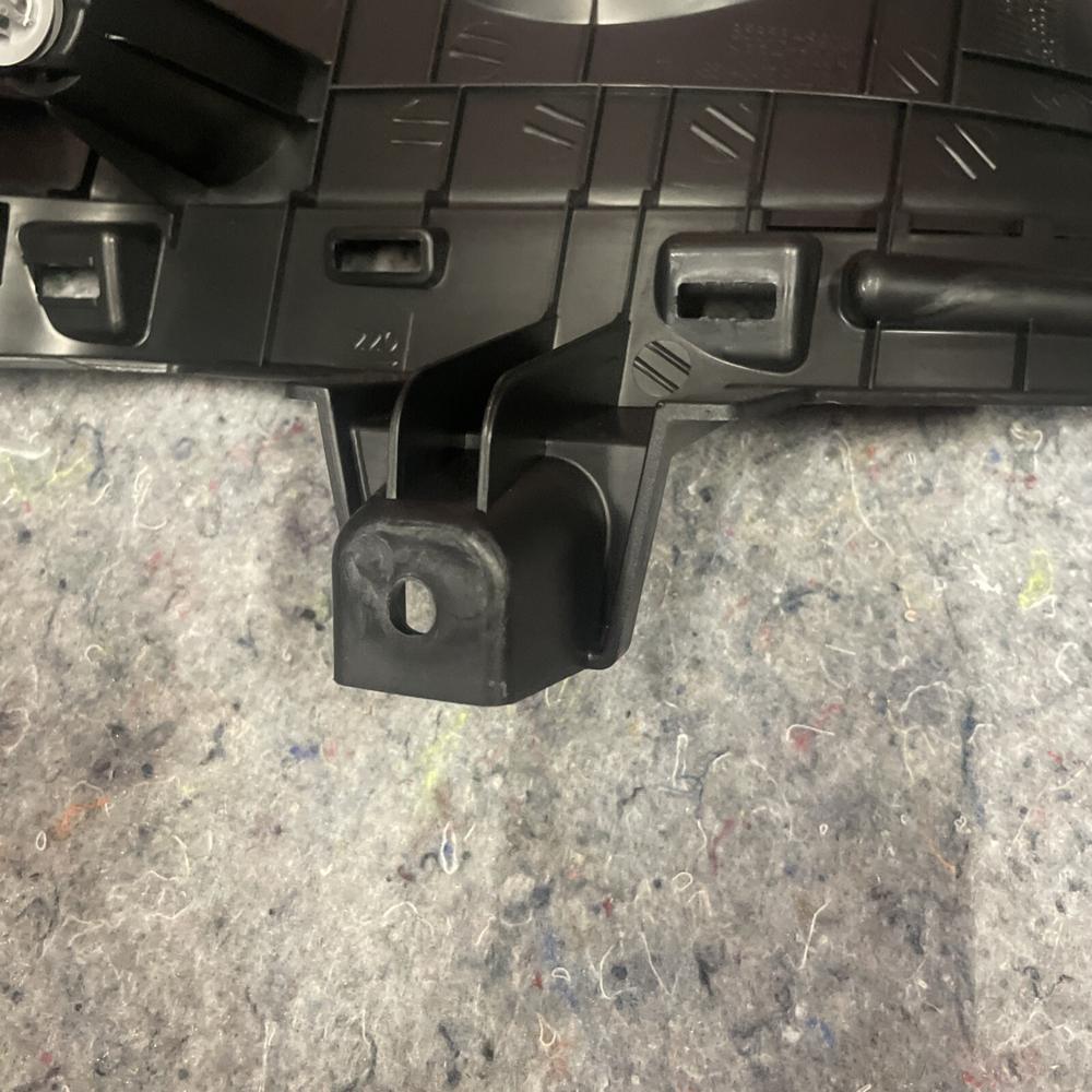 Kia Telluride Rear LH D Pillar Upper Quarter Trim Cover Panel OEM 2024 – photo 3