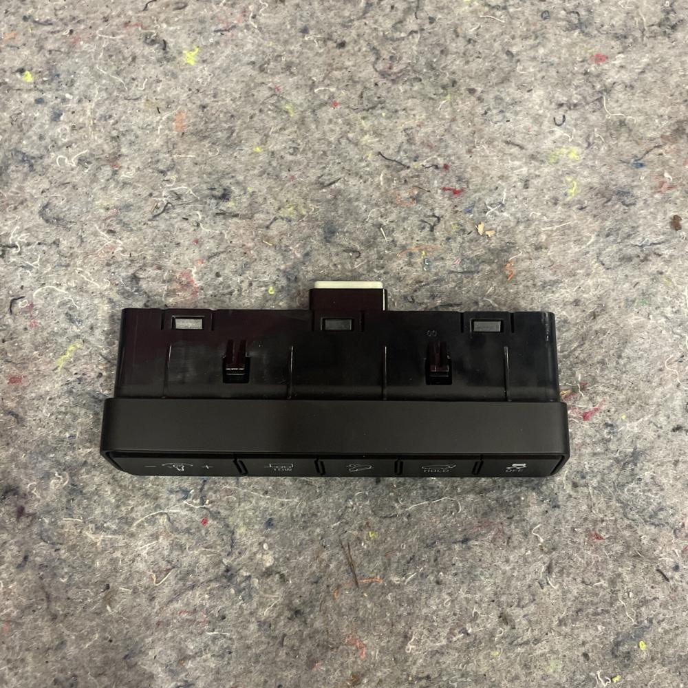 2024 Kia Telluride OEM Front Lane Assist Traction Control Switchpanel 9370089500 – photo 2