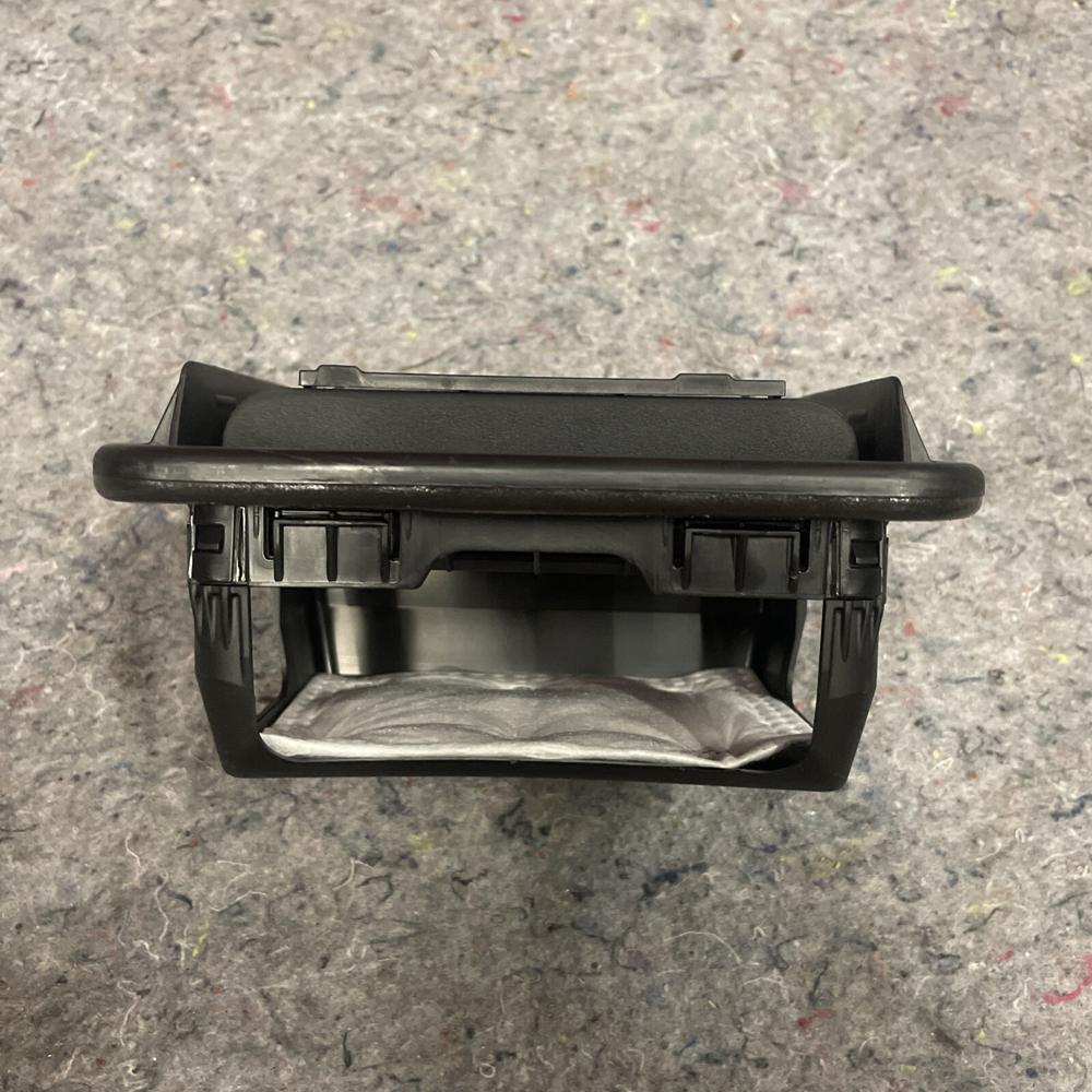 Kia Sportage Rear Left Quarter Air Drafter Pressure Vent Grille OEM 2024 – photo 4