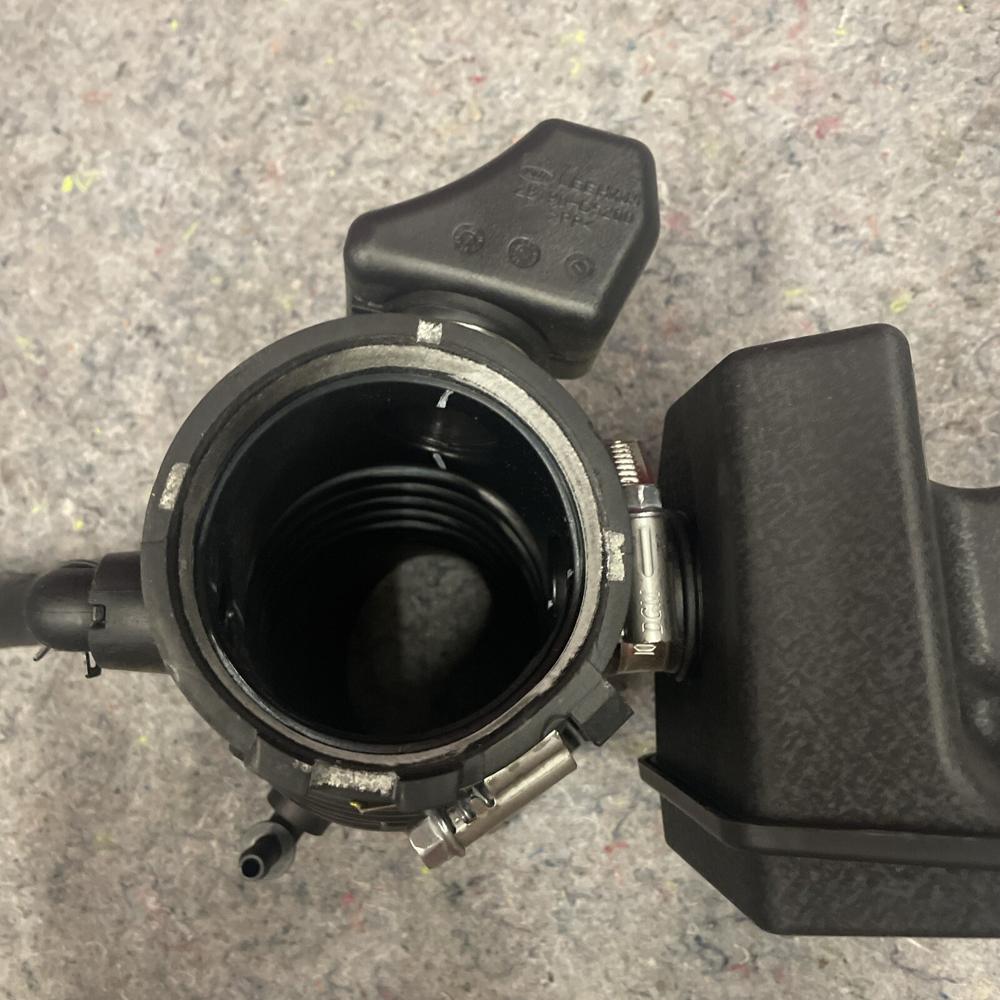 2024 Kia Telluride Air Intake Hose 28130-C5200 OEM – photo 4