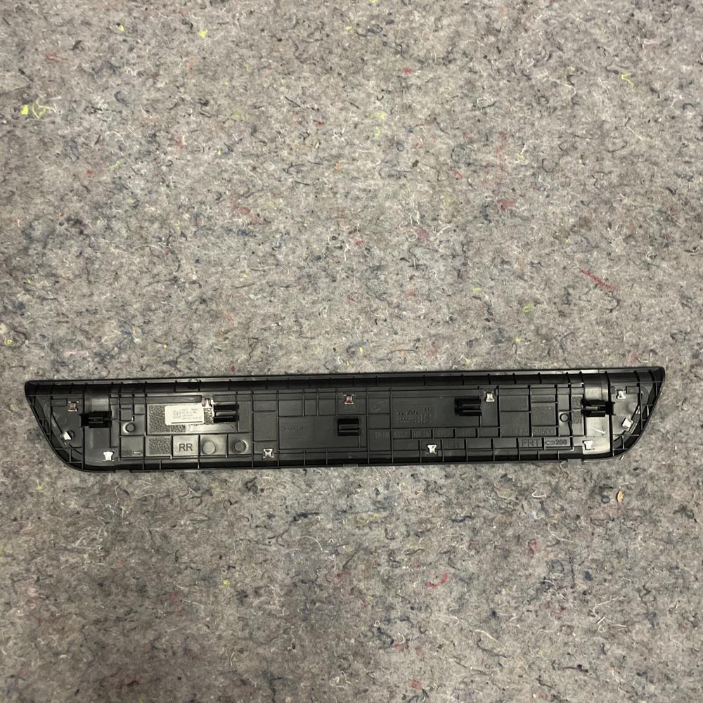 Kia Telluride Front Rear Door Sill Step Scuff Plate Trim Cover OEM 2024 LH – photo 4