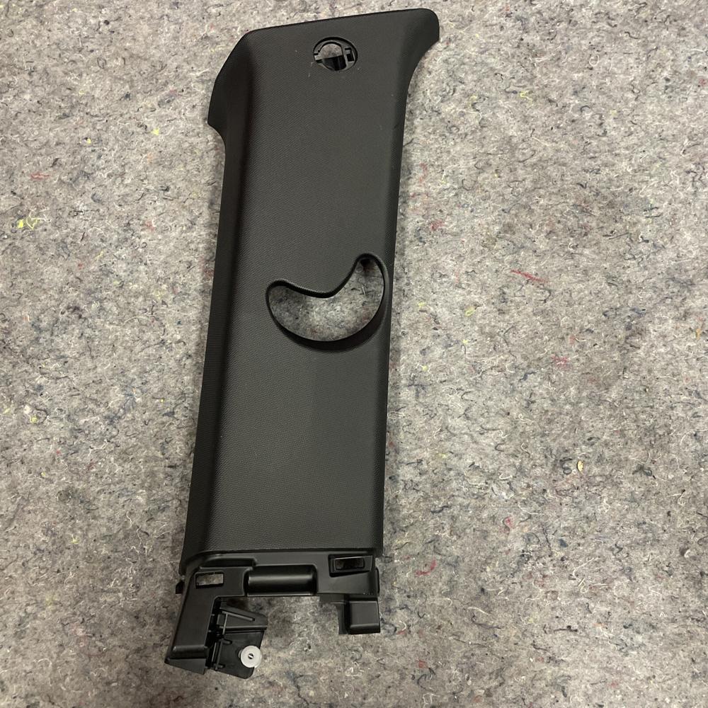 2024 Kia Telluride OEM Rear Left Upper C Pillar Trim Panel – photo 1