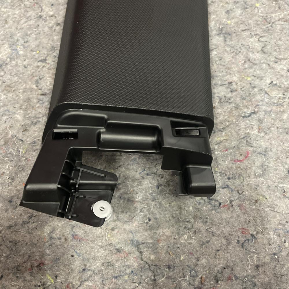 2024 Kia Telluride OEM Rear Left Upper C Pillar Trim Panel – photo 2
