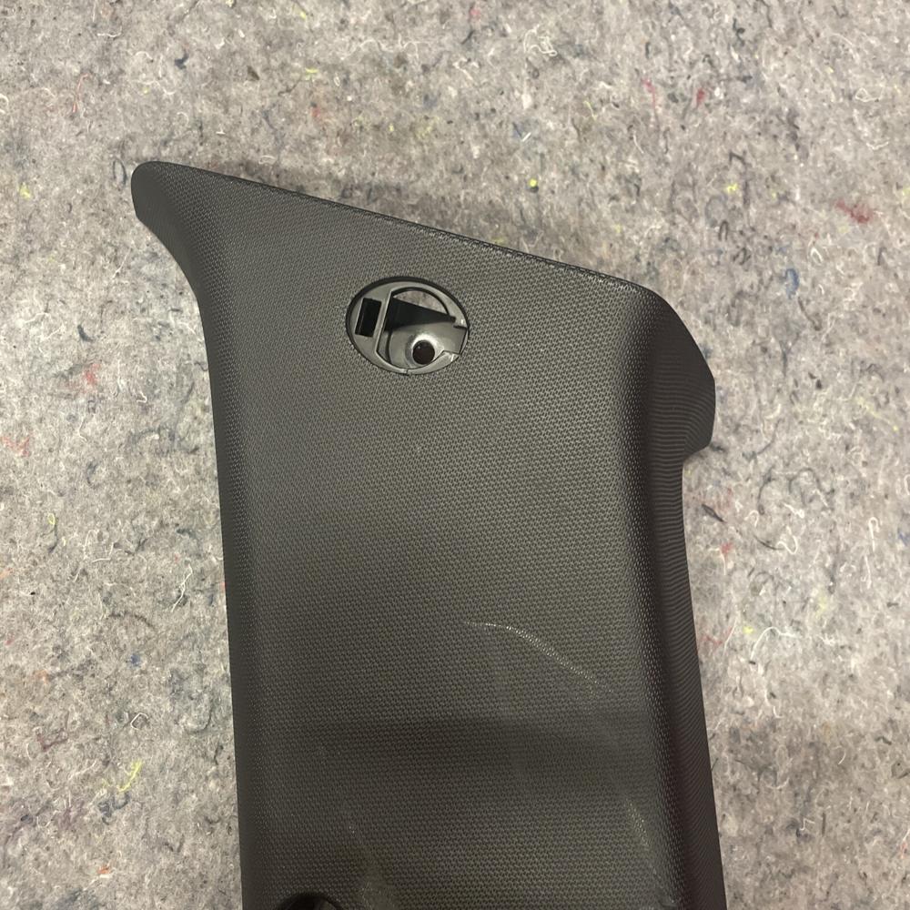 2024 Kia Telluride OEM Rear Right Upper C Pillar Trim Panel – photo 4