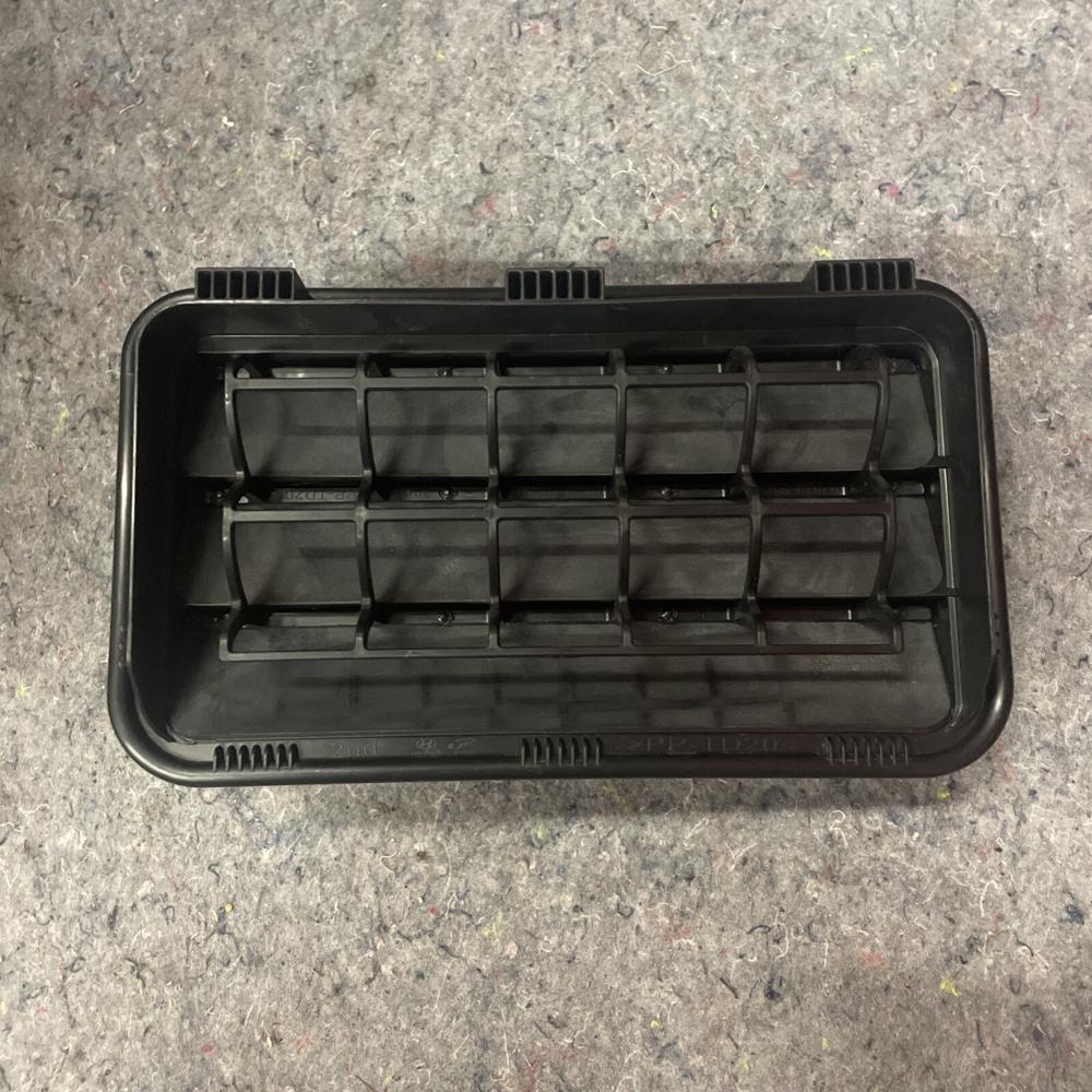 2024 Kia Telluride Sound Cover Vent Grille P/n 97515-S1000 – photo 2