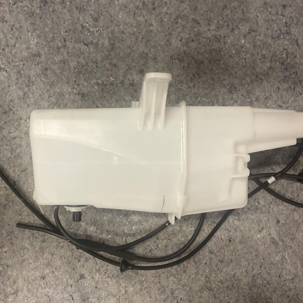 2024 Kia Telluride Windshield Wiper Washer Reservior Tank 98610S9000 – photo 2