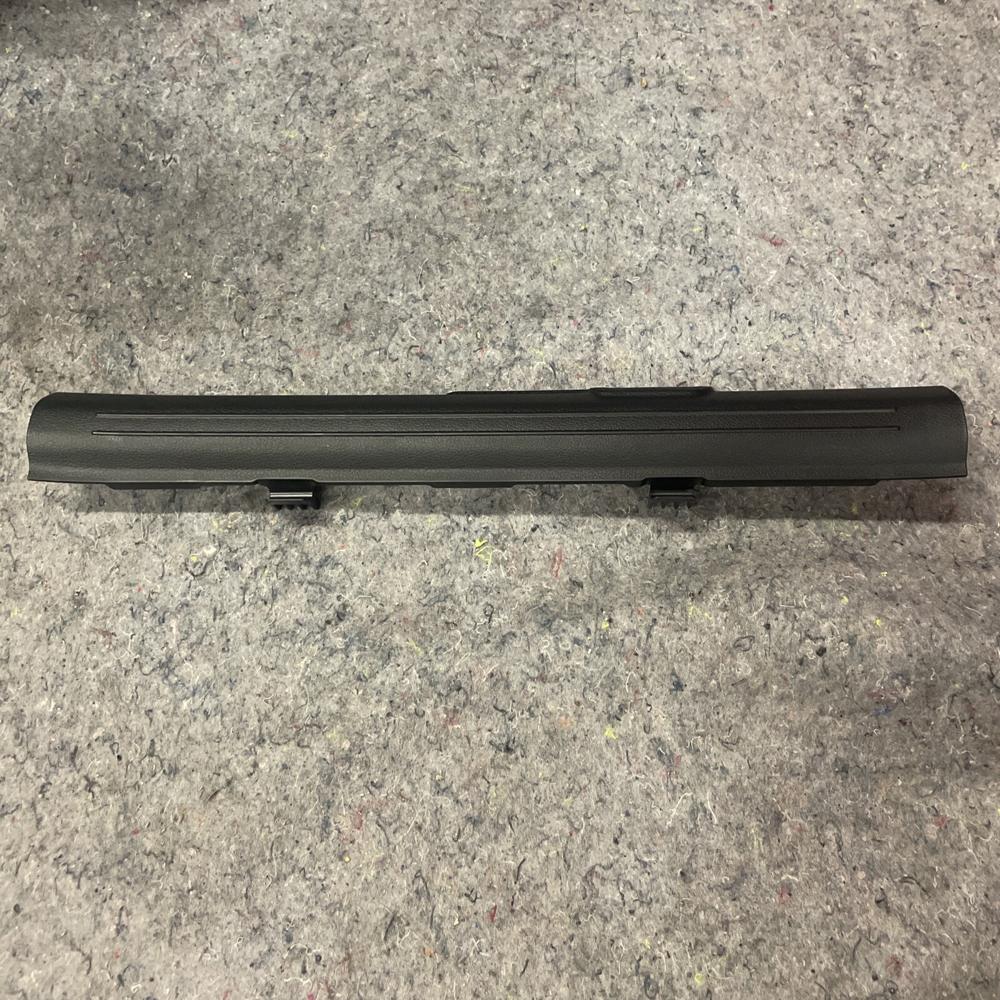 2024 Kia Telluride LX Front Left Inner Sill Plate 85870-S9000 OEM – photo 1