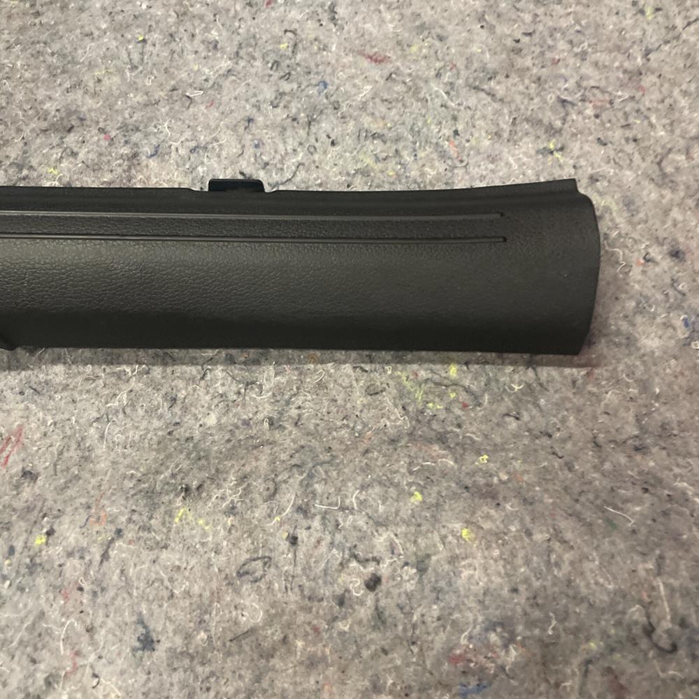 2024 Kia Telluride LX Front Left Inner Sill Plate 85870-S9000 OEM – photo 4
