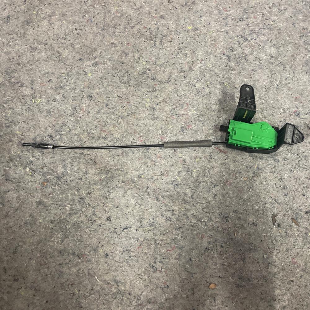 Kia Telluride Fuel Tank Door Lid Lock Release Actuator OEM 2024 – photo 1