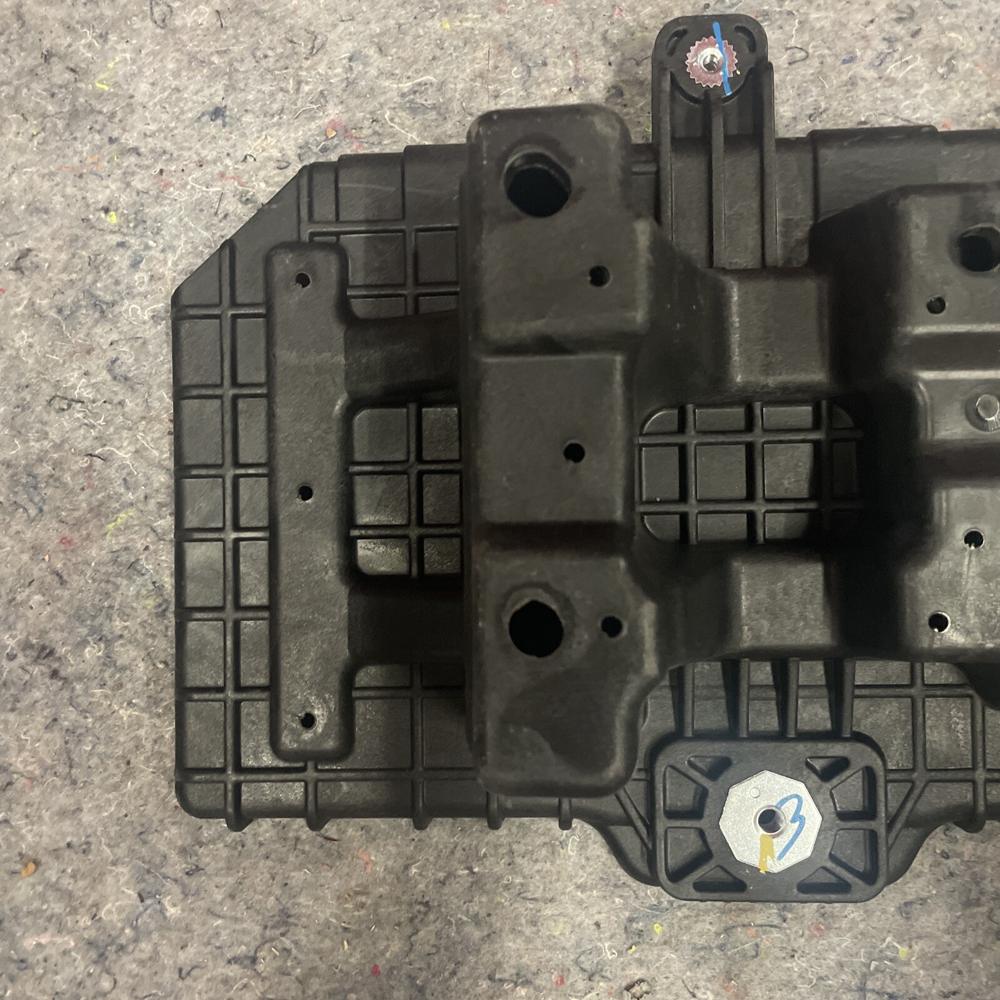 OEM 2024 Genuine Kia Telluride Battery Tray Assembly 37150S9000 – photo 2