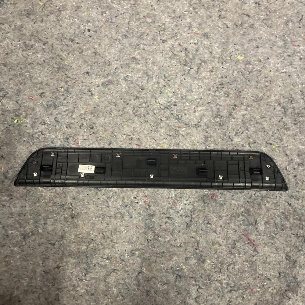 Kia Telluride Front Rear Door Sill Step Scuff Plate Trim Cover OEM 2024 Rr RH – photo 2
