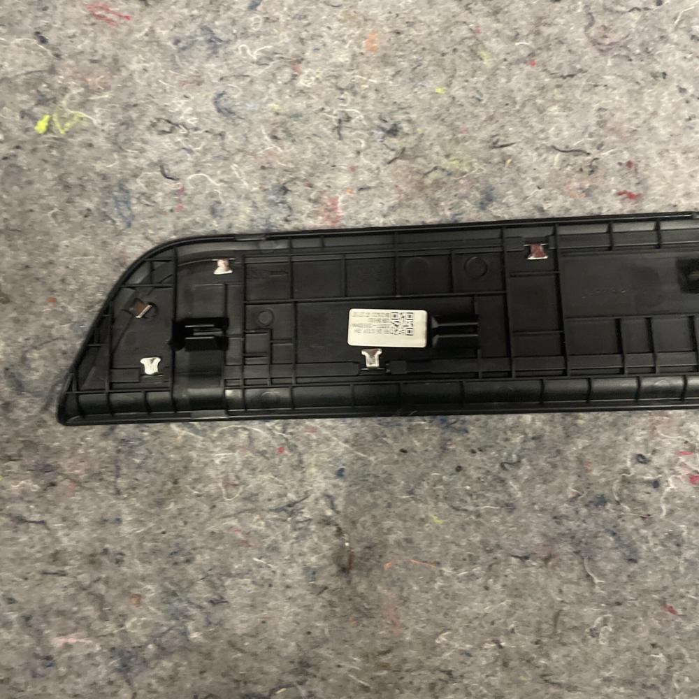 Kia Telluride Front Rear Door Sill Step Scuff Plate Trim Cover OEM 2024 Rr RH – photo 3