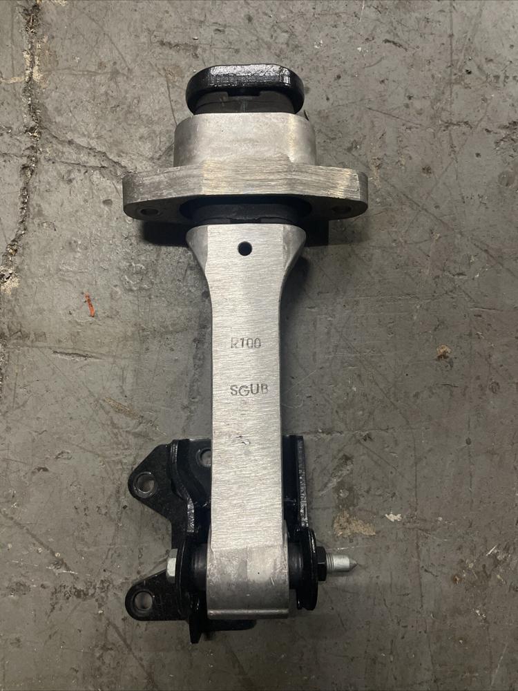 2024 Kia Telluride 3.8L Left Engine Mount – photo 1