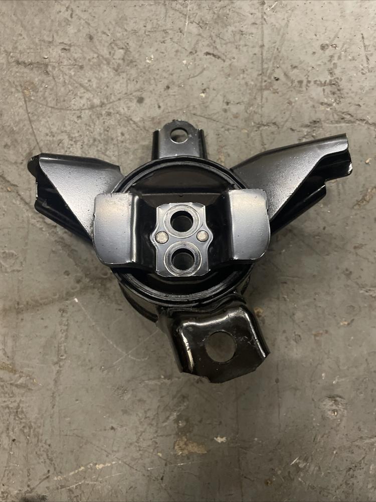 2024 Kia Telluride 3.8L Fwd Engine Motor Mount OEM – photo 1