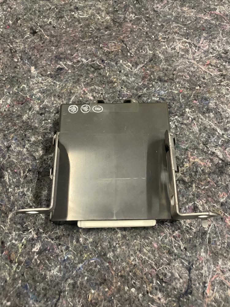 2004-2009 Toyota Prius Mpx Psc Power Supply Control Module Unit 89670-47010 OEM – photo 2