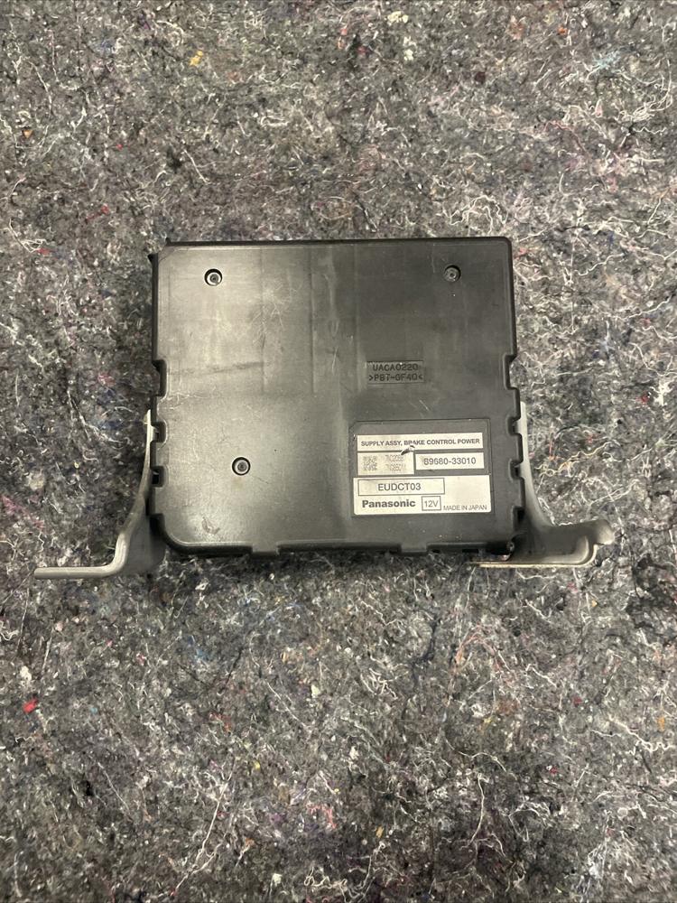 04-09 Toyota Prius Brake Power Supply Computer Control Module 89680-47010 OEM – photo 1