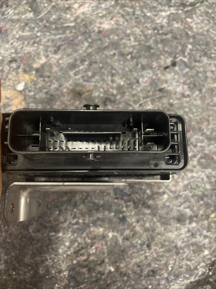 2022-2024 Toyota Tundra Relay Brake Control 89547-0C031 – photo 4