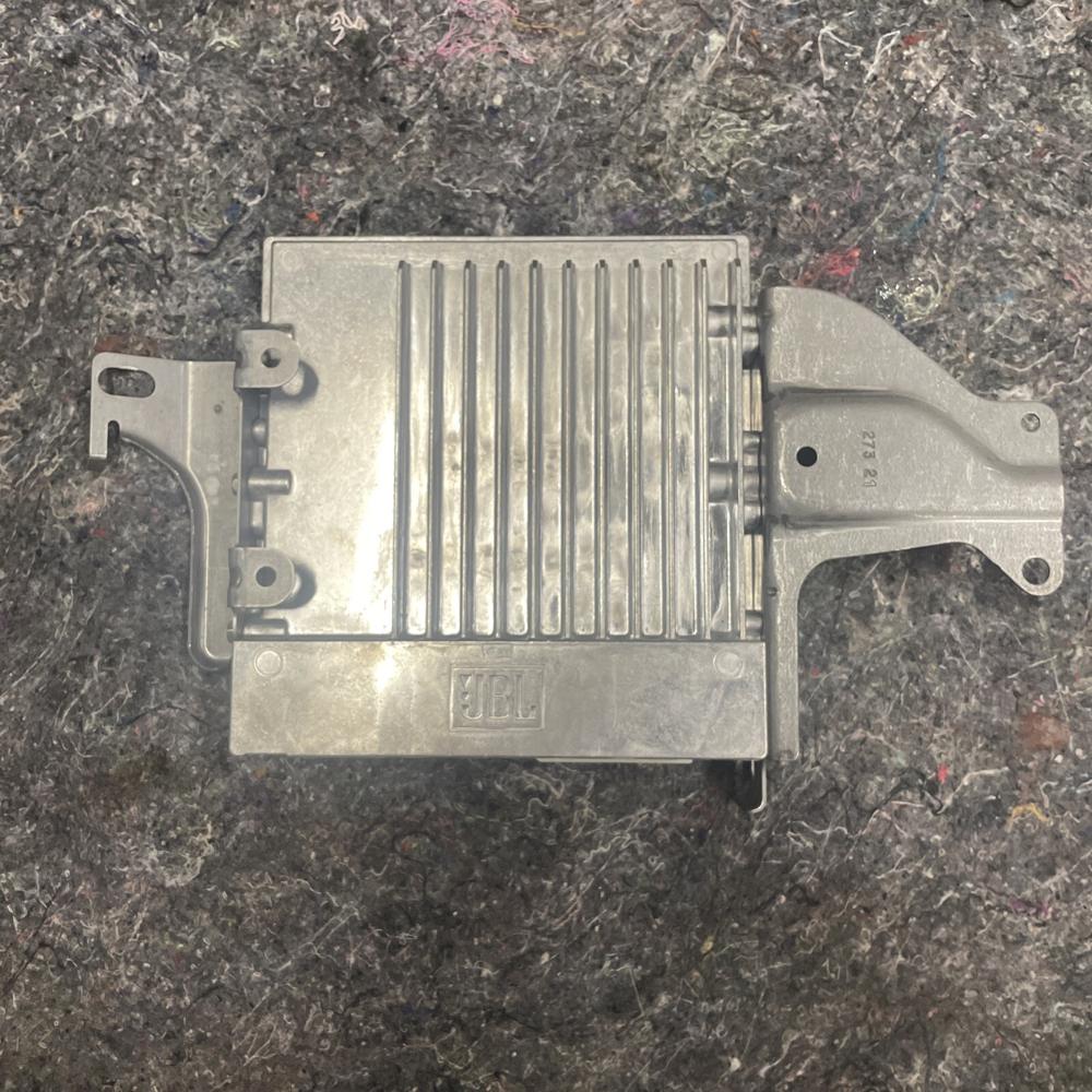 2022-2024 Toyota Tundra Receiver and Jbl Amplifier Module 86280-0C250 – photo 1