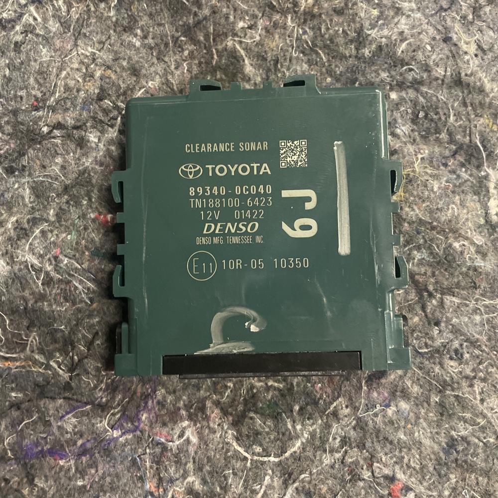 22 Toyota Tundra Driver Park Assist Control Module 893400C040 – photo 1