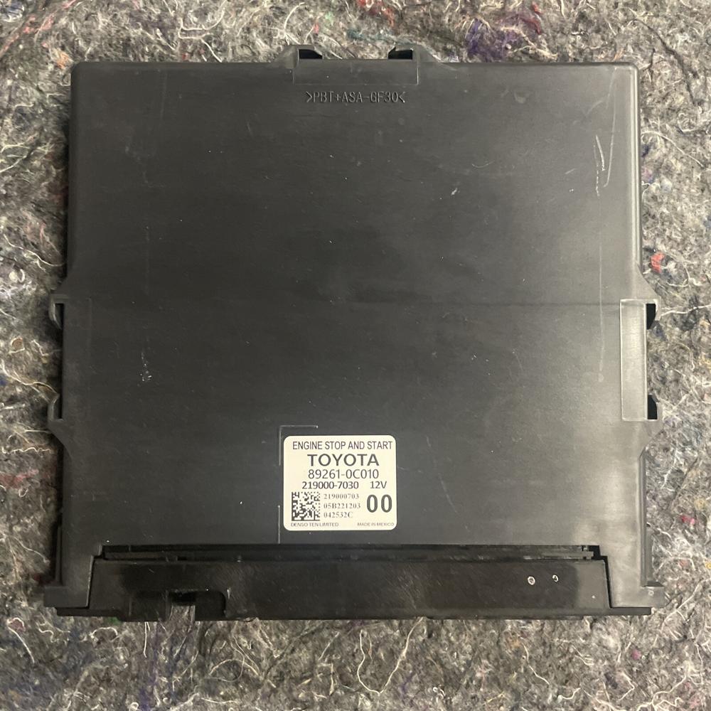 2022-2023 Toyota Tundra 4WD SR5 3.5 Engine Start Stop Control Module 89261-0C010 – photo 1
