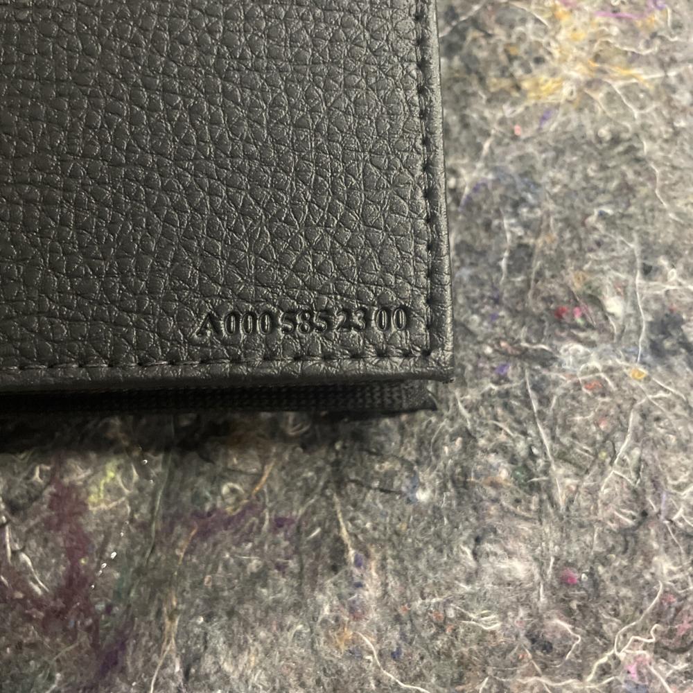 Mercedes-benz Owners Manual Wallet Genuine P/n A0005852300 Ref M38-57 – photo 3