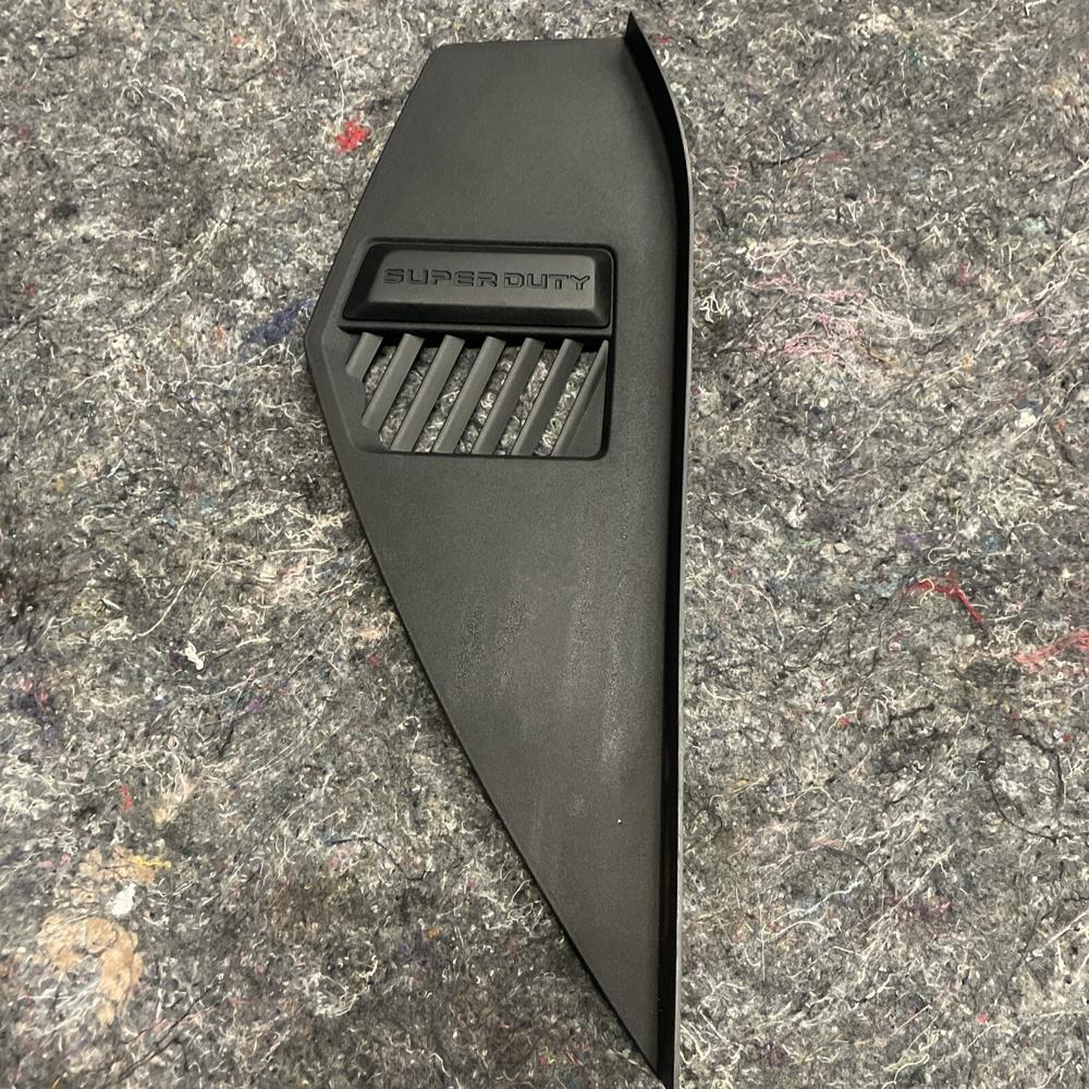 17 18 19 20 Ford F-250 F-350 Right Passenger Dash Trim End Cover Vent Cap Black – photo 1
