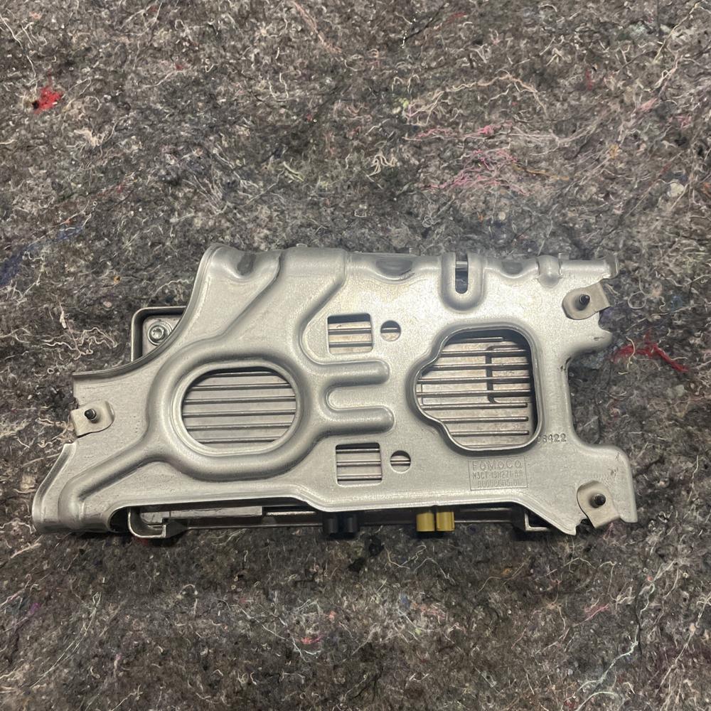Genuine Ford Control Assembly Audio Visual Uni NC3Z-19H405-C – photo 3