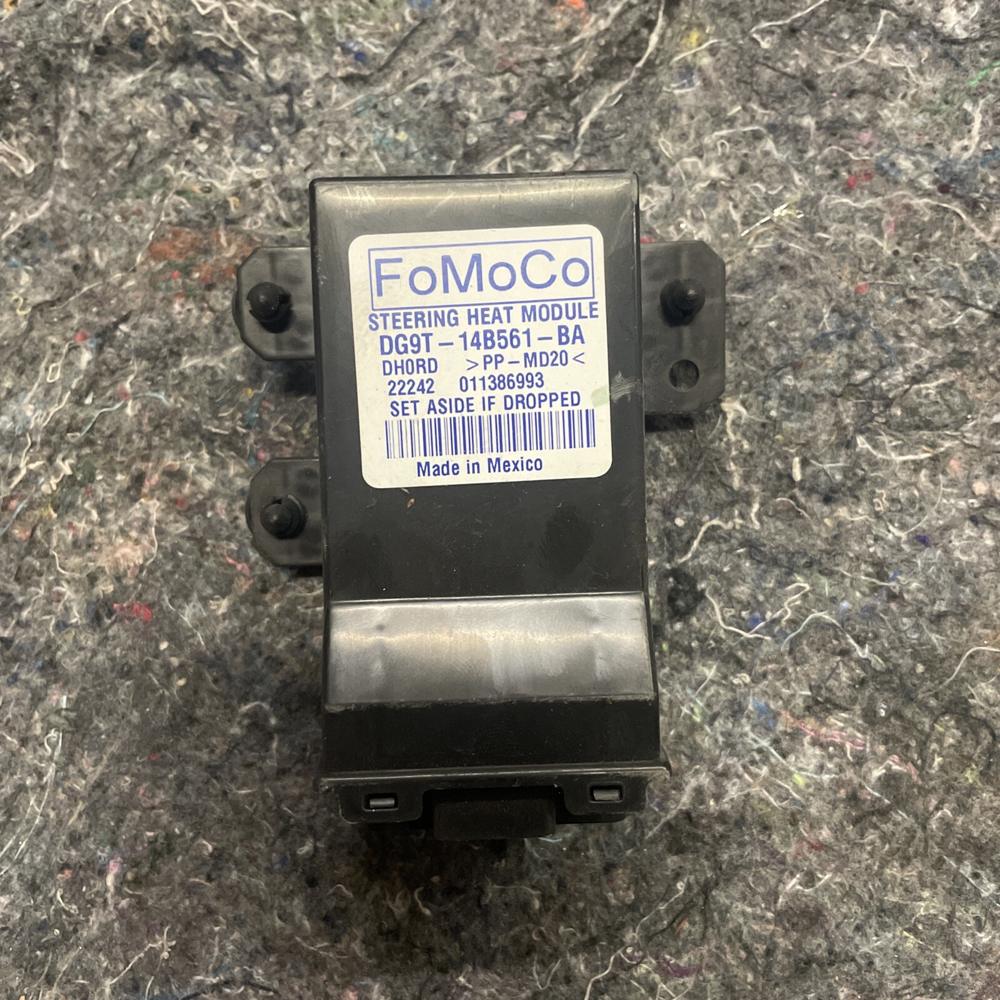 2015 Ford F150 Heated Steering Wheel Control Module Id# DG9T14B561AC – photo 1